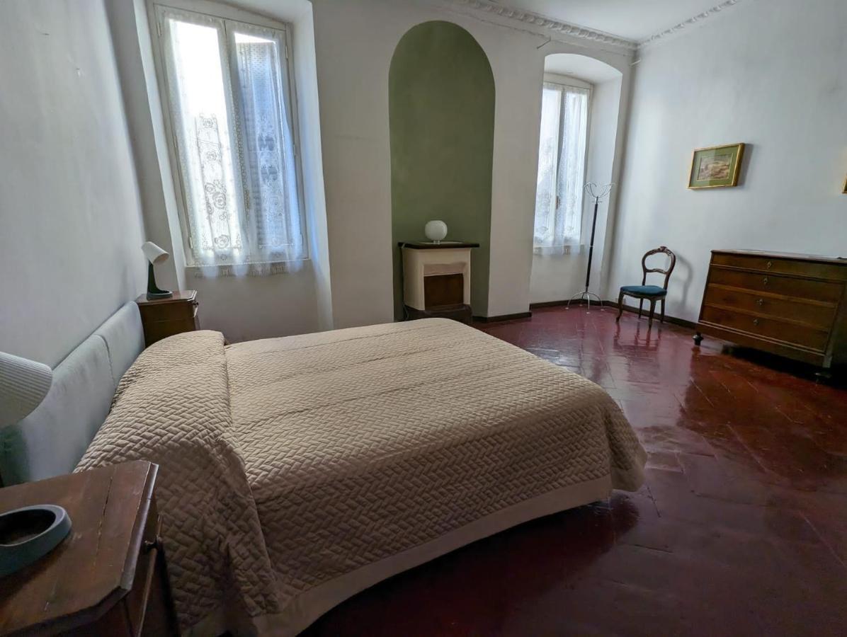 Papavero Piazza Delfino Bergamo Bagian luar foto