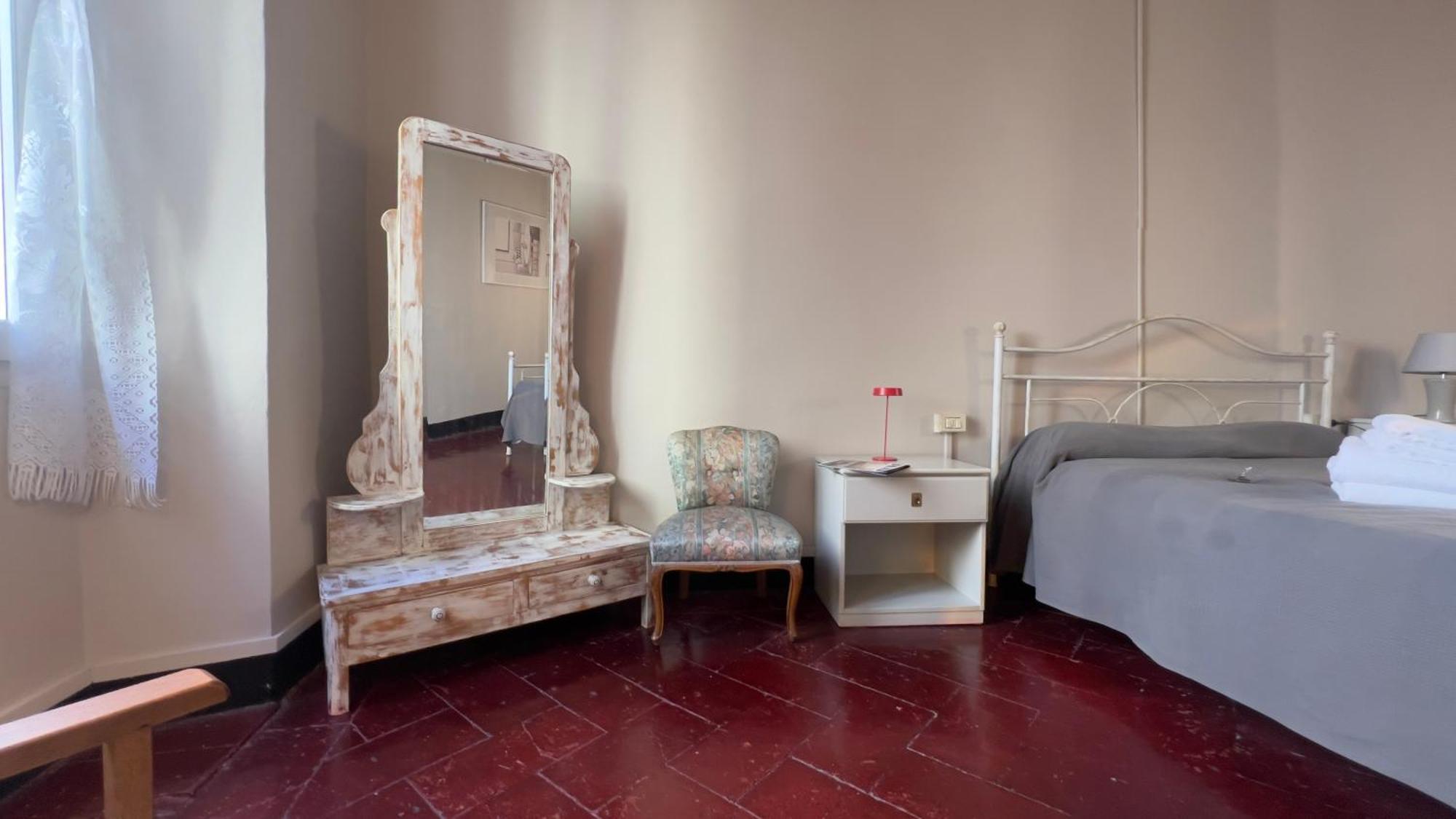 Papavero Piazza Delfino Bergamo Bagian luar foto